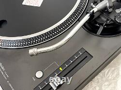 Système de platine vinyle DJ Technics SL-1200MK3D noire à entraînement direct, SL-1200 MK3D d'occasion.